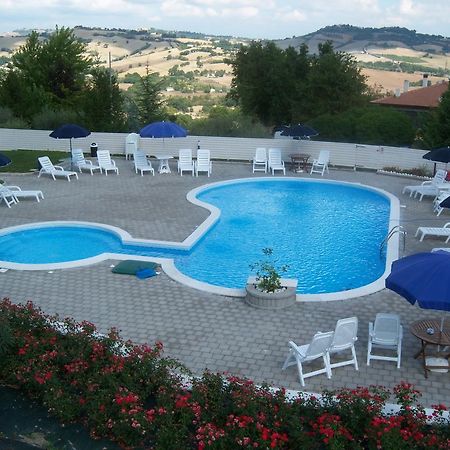 Agriturismo Lo Sgorzolo Pergola Bagian luar foto